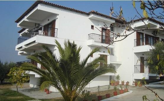 גראקיני Yianna Studios & Apartments מראה חיצוני תמונה